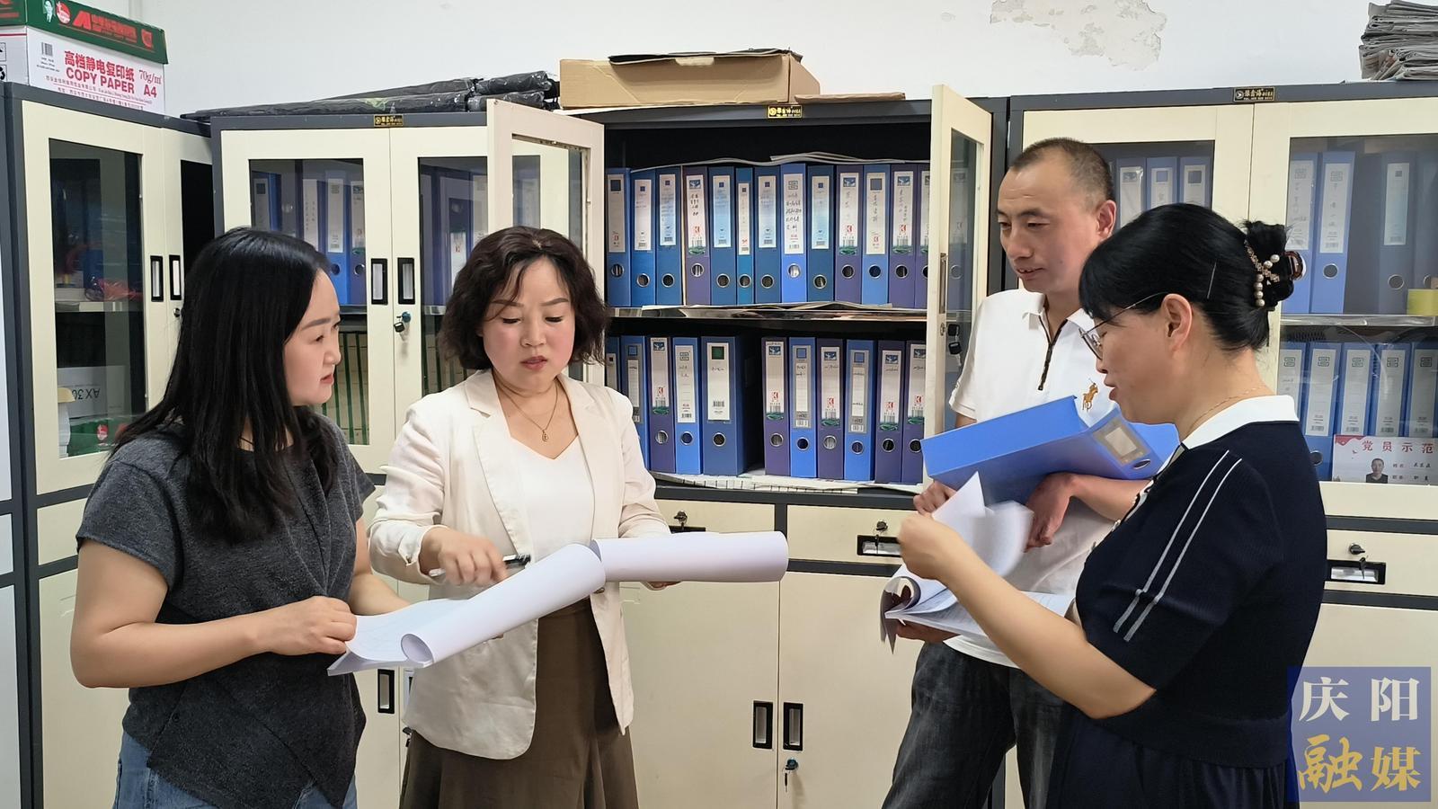 慶陽(yáng)市政協(xié)福利和保障界、社會(huì)科學(xué)界委員工作室：深耕民生“責(zé)任田” 奏響履職“協(xié)奏曲”